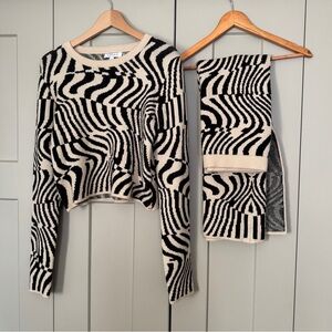 Gilli Black and White Zebra Print Sweater